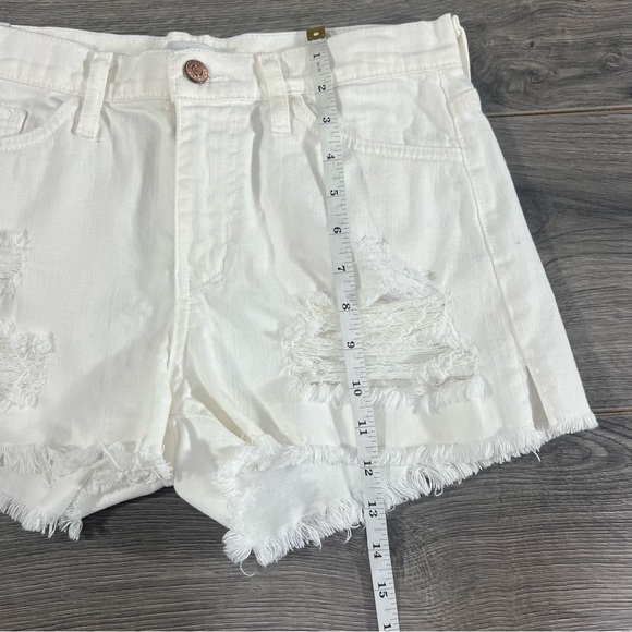 KanCan White Cut Off Shorts Womens size 25 - Picture 9 of 9